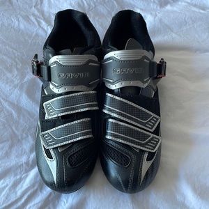 Gavin Cycling Shoes - Like New!
